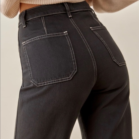 Reformation Lexi High Rise Wide Leg Jeans | in Washed Black color - Picture 3 of 5